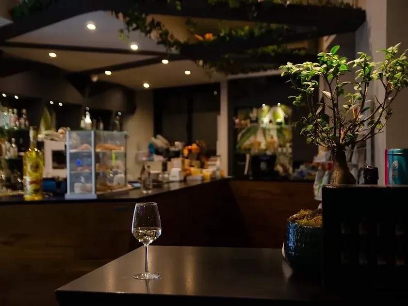 Bar Mediterranea