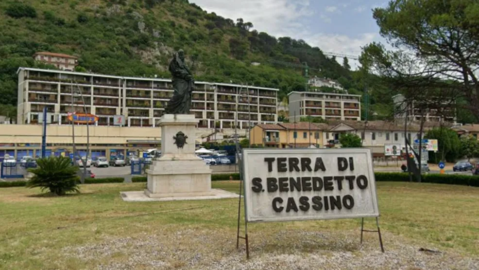 Statua San Bendetto Cassino