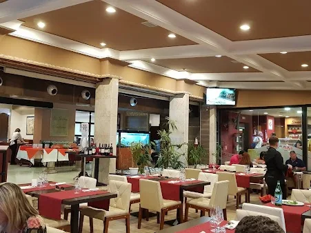 Area Varlese - Bar Grill H24