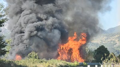 Bruciano rifiuti speciali lungo via Chiusanuova, a Sant’Elia Fiumerapido.
