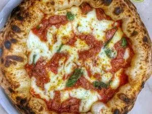 Pizza & Babbà