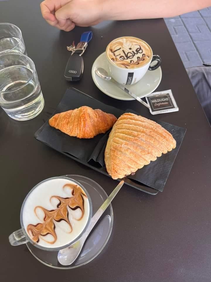 MUG Cafè