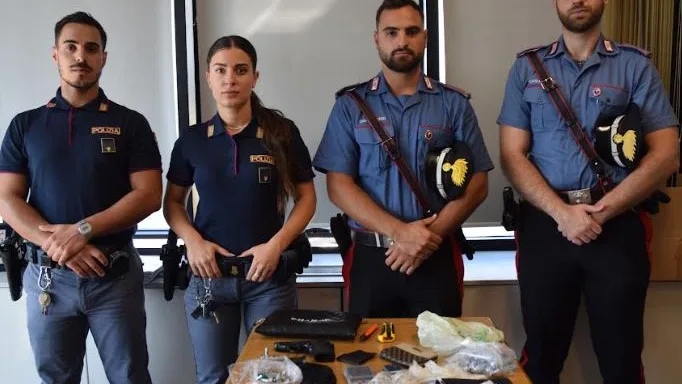 Frosinone, blitz antidroga di Polizia e Carabinieri: un arresto e sequestrati 17mila euro