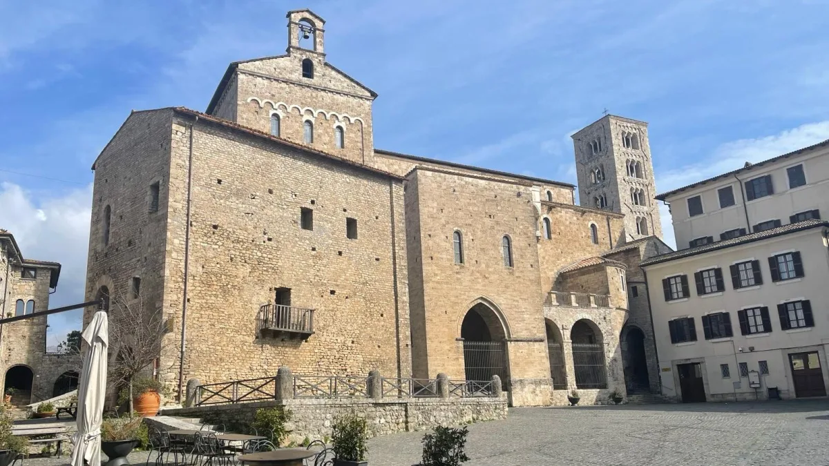 “Anagni da gustare”, un viaggio tra eccellenze enogastronomiche e storia medievale