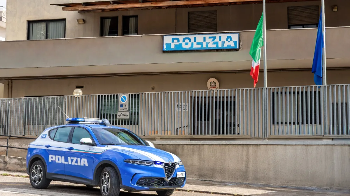 Formia (LT) – Minaccia e perseguita la giovane ex, ora ha il divieto di avvicinamento e il braccialetto elettronico