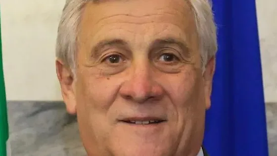 Malore per Tajani: paura alla Sagra dell'uva di Marino