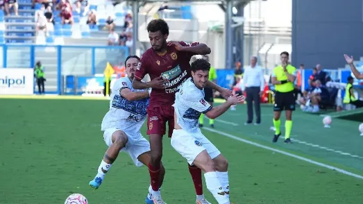 Calcio – Serie C, il Latina punito da Sipos: a Reggio Emila finisce 1-0