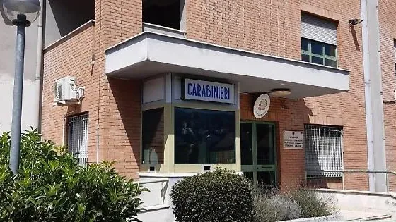 Finto carabiniere raggira un'ottantenne: consegnati tutti i gioielli d'oro