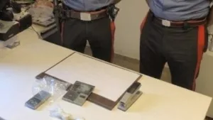 Cocaina nascosta nel termoconvettore: denunciato un uomo