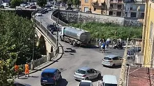 È morta l'anziana investita in bici da un camion