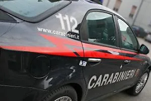 Assalto esplosivo al bancomat: è caccia all'uomo