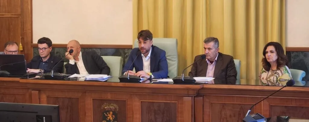 Egato 5: i comuni danno via libera all’assestamento di bilancio
