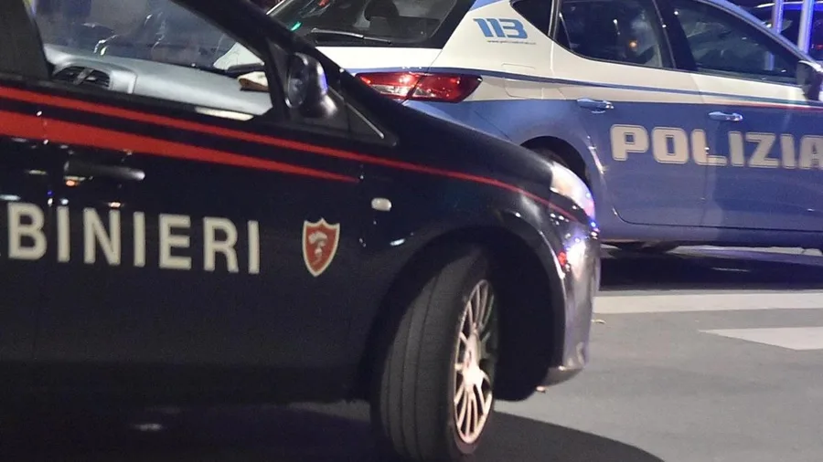 Frosinone – Truffa da 50.000 euro all’anziana: il finto agente scappa con i gioielli, ma viene preso in stazione