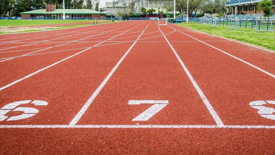 Campo di atletica leggera “Bruno Zauli”, il Comune fa chiarezza: “Non è chiuso”