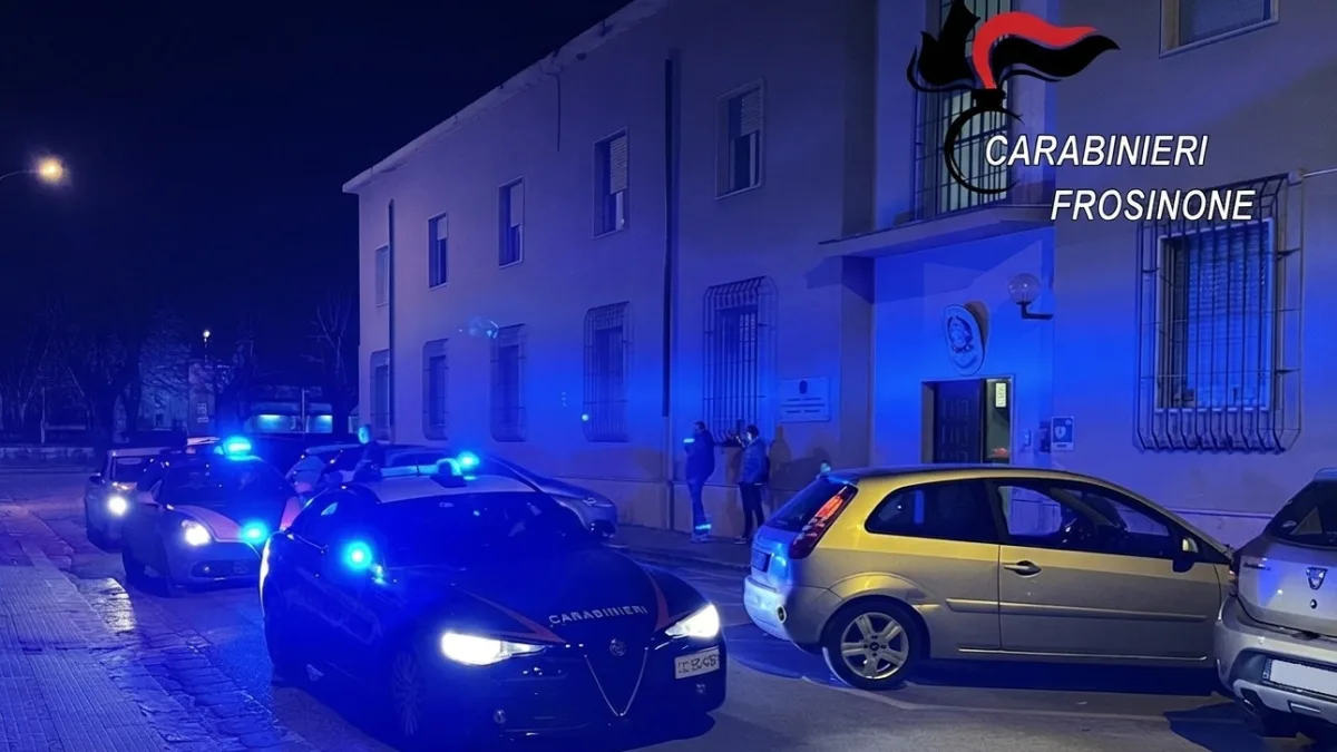 Arpino (FR) – Campagna d’odio via social contro le forze dell’ordine, stalker 37enne in carcere