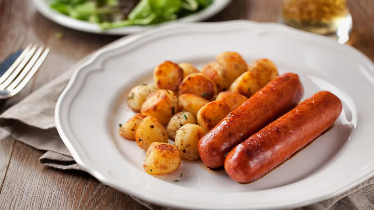 Wurstel e patate al forno