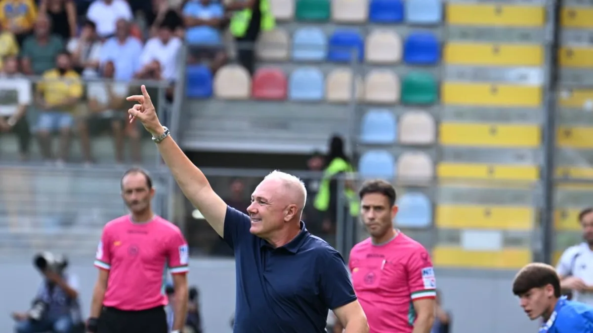 Massimiliano Alvini ‘ultimo romantico’: il percorso dalla polvere alla rivoluzione umana nel calcio dei giganti