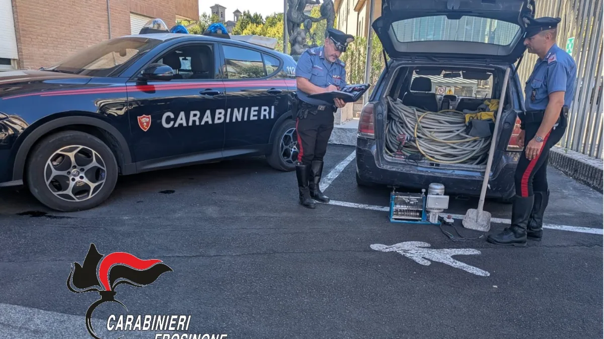 Anagni – Sventato furto di rame: i carabinieri recuperano 10 quintali di cavi in un’auto