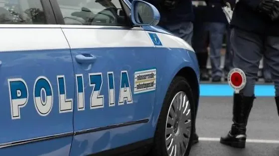 Viola il divieto di avvicinamento. Arrestato