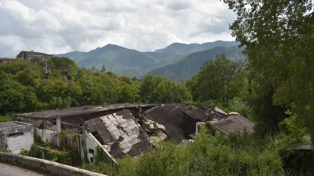 Casalvieri (FR) – Crolla la copertura della piscina comunale, l’ANSMI presenta un esposto