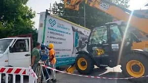 Al via la rimozione dei cartelloni pubblicitari abusivi