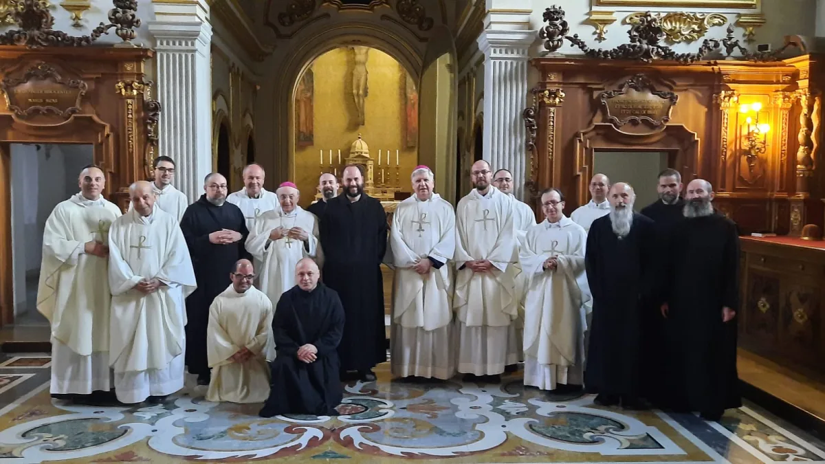 Montecassino – Dedicazione della Basilica, inizio del noviziato e monaci ungheresi in visita