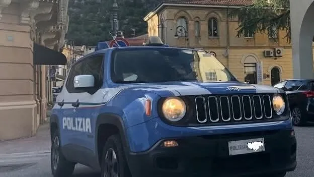 Sora, entra in banca e tira fuori una cesoia: denunciato dalla Polizia