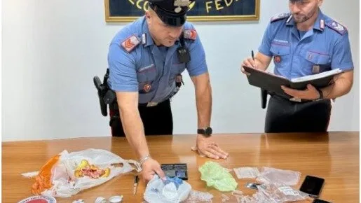 Sorpreso a Veroli con oltre 50 grammi di cocaina negli slip: 46enne di Alatri in manette e poi ai domiciliari