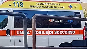 Anziano ingerisce veleno per topi e finisce in ospedale