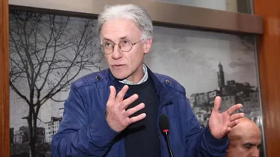 Scuole, Caparrelli attacca la Provincia: «Frosinone viaggia a due velocità»