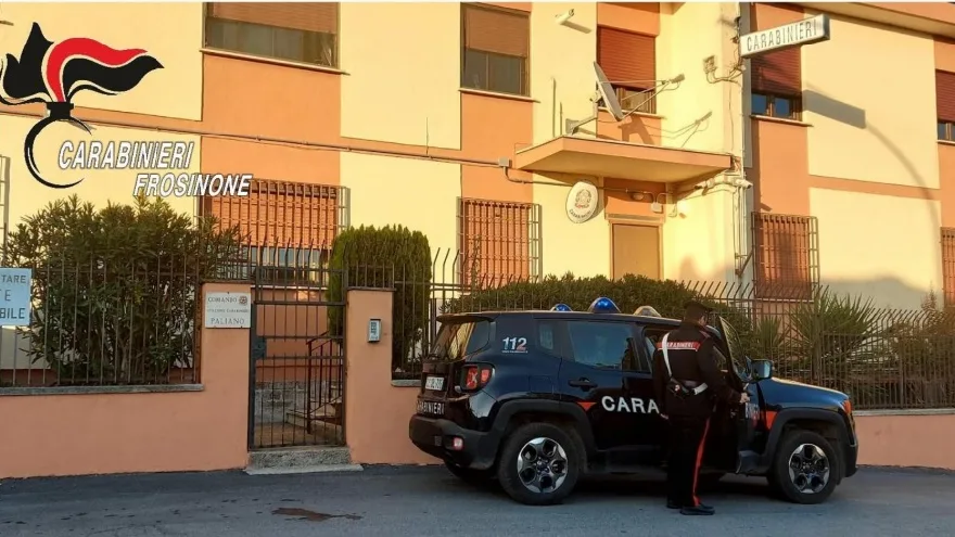 Paliano, furto nella notte in un’azienda: finestra rotta e raid negli uffici, spariscono fino a 2mila euro