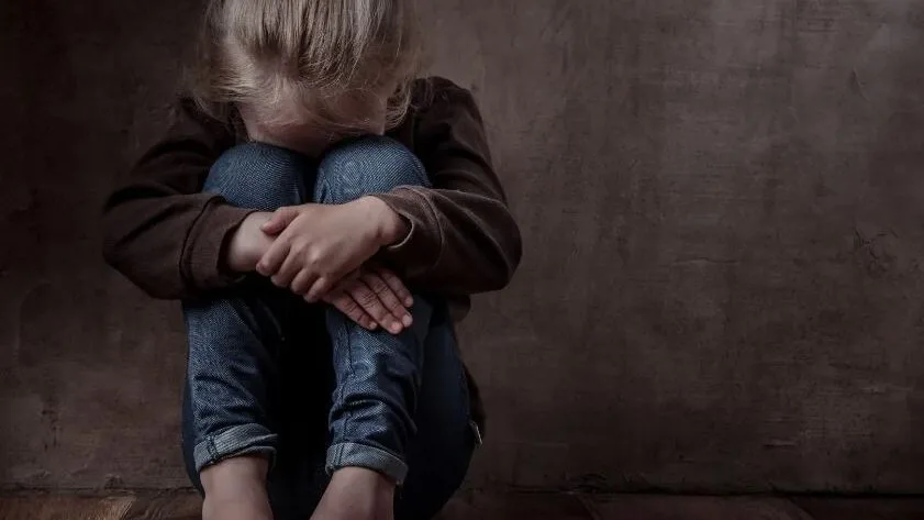 Violenza sessuale su un bambino di 7 anni, shock in Ciociaria: accusato un pensionato di 75 anni