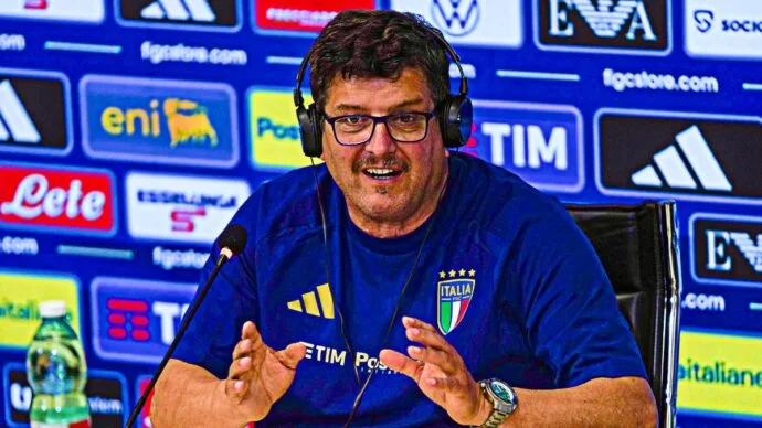 «Altro che Como, il calcio vero è a Frosinone!»: il CT della Nazionale U21 spazza via i milionari di Fàbregas