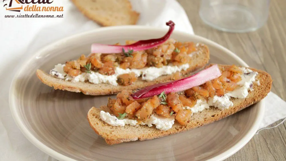 Crostini salmone e Philadelphia
