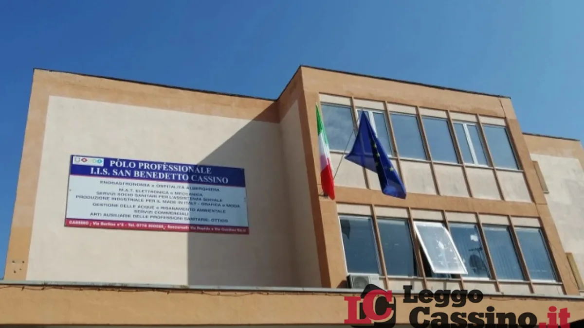 Cassino, le studentesse del San Benedetto alla Notte dei Ricercatori: "La tecnologia aiuta, la cura resta umana"