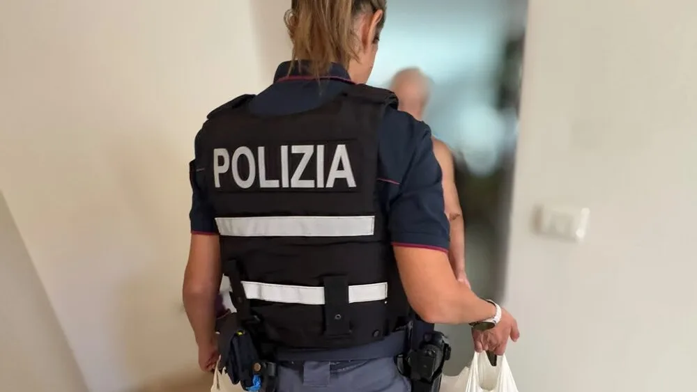 Fiuggi, anziana isolata e senza cibo da giorni: soccorsa dalla Polizia di Stato