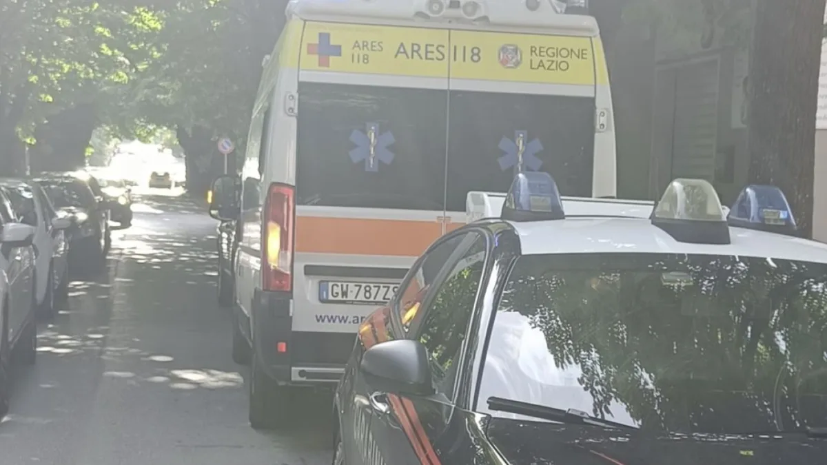 Cassino, brandisce un coltello contro moglie e figli: paura in un’abitazione del centro