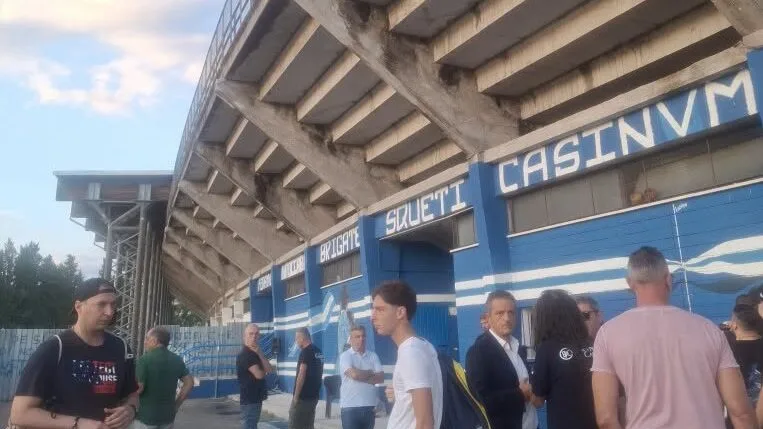 Eccellenza – Il Cassino rompe il ghiaccio: Carbone e Di Vito stendono lo Sterparo Acul 2-1 davanti a 800 tifosi