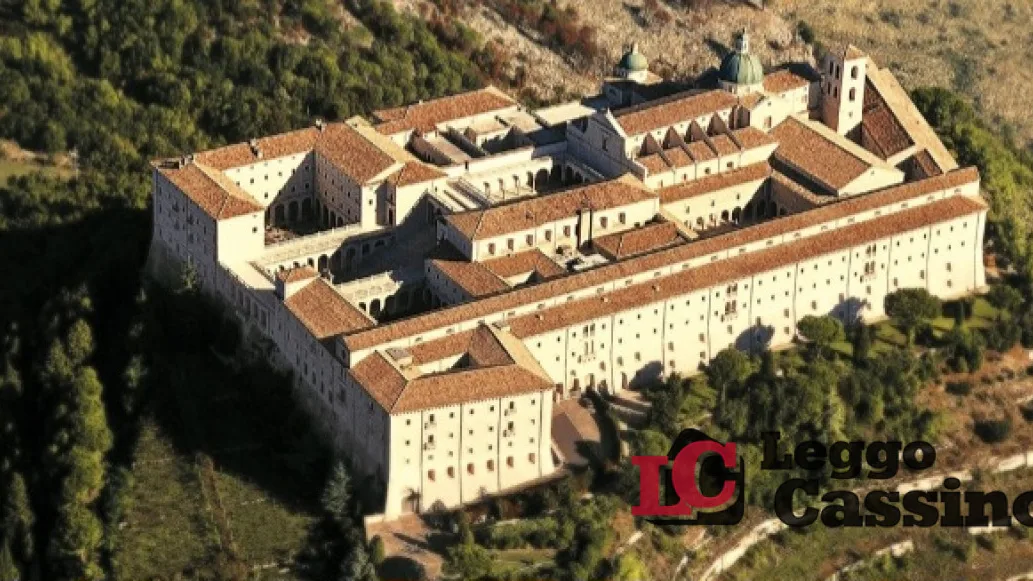 “Nati sotto l’Abbazia”, il Cassino riparte da Montecassino: benedizione per la nuova stagione