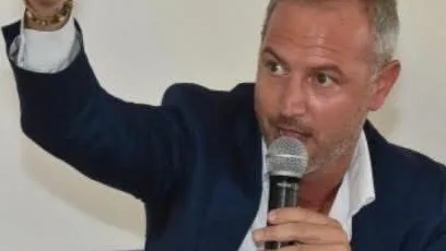 PARENTI, SERPENTINI (D’ORO) E L’AFFIDAMENTO A CASA CIACCIARELLI DI 8.165 euro