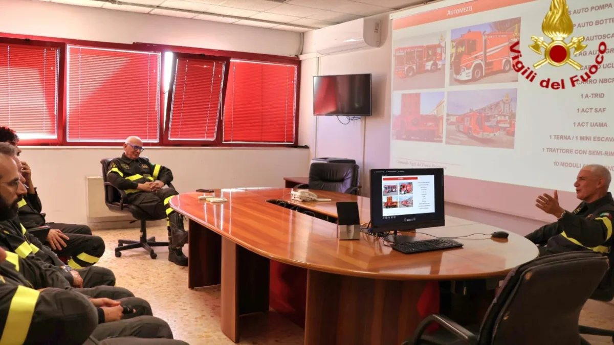 Frosinone – Vigili del Fuoco, il Direttore Regionale Porrovecchio visita la centrale e il distaccamento di Cassino