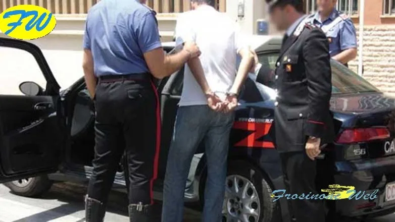 Ladro al Market. Bloccato dai Cc
