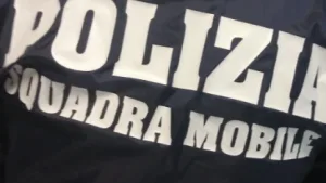 Viola le prescrizioni: aggravata la misura cautelare. Arrestato un uomo