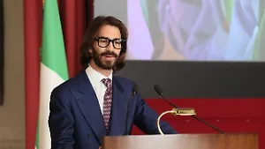 Leonardo Maria Del Vecchio, raggiunto l'accordo con la ex per l'affidamento della figlia