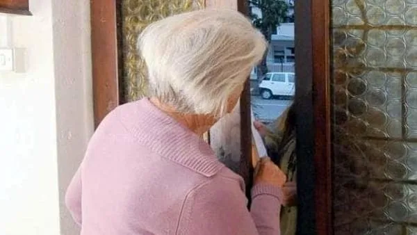 “Sono il maresciallo della caserma di Sora”, ma era una truffa: anziana consegna tutto l’oro che aveva in casa