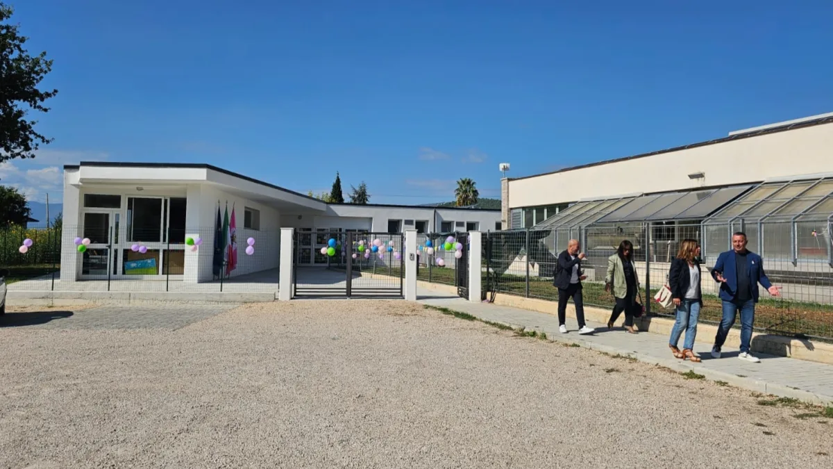 Inaugurata la nuova scuola dell’infanzia di Basciano: «Un investimento sul futuro dei nostri bambini»