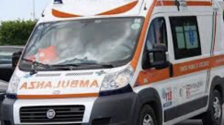 24enne trovato morto in casa: dieci giorni prima era stato vittima di una aggressione omofoba