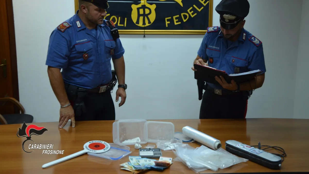 Fumone, fermato in moto con la cocaina: arrestato un 22enne insospettabile