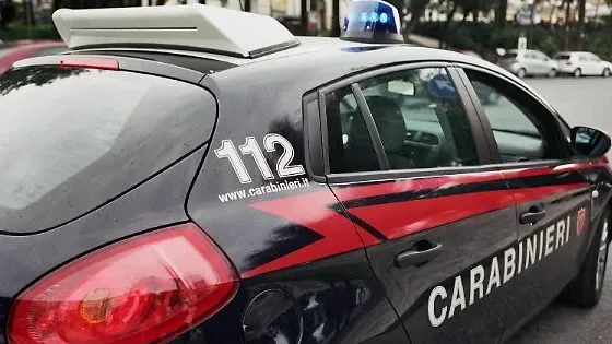 Tentata truffa dello specchietto sulla Casilina: denunciati in due