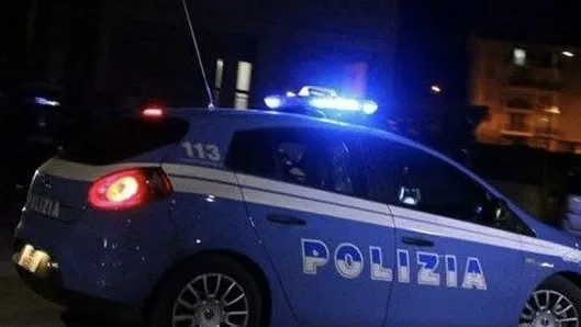 Banda di ladri in azione nella zona industriale di Frosinone: quattro colpi studiati nei minimi dettagli, poi la fuga
